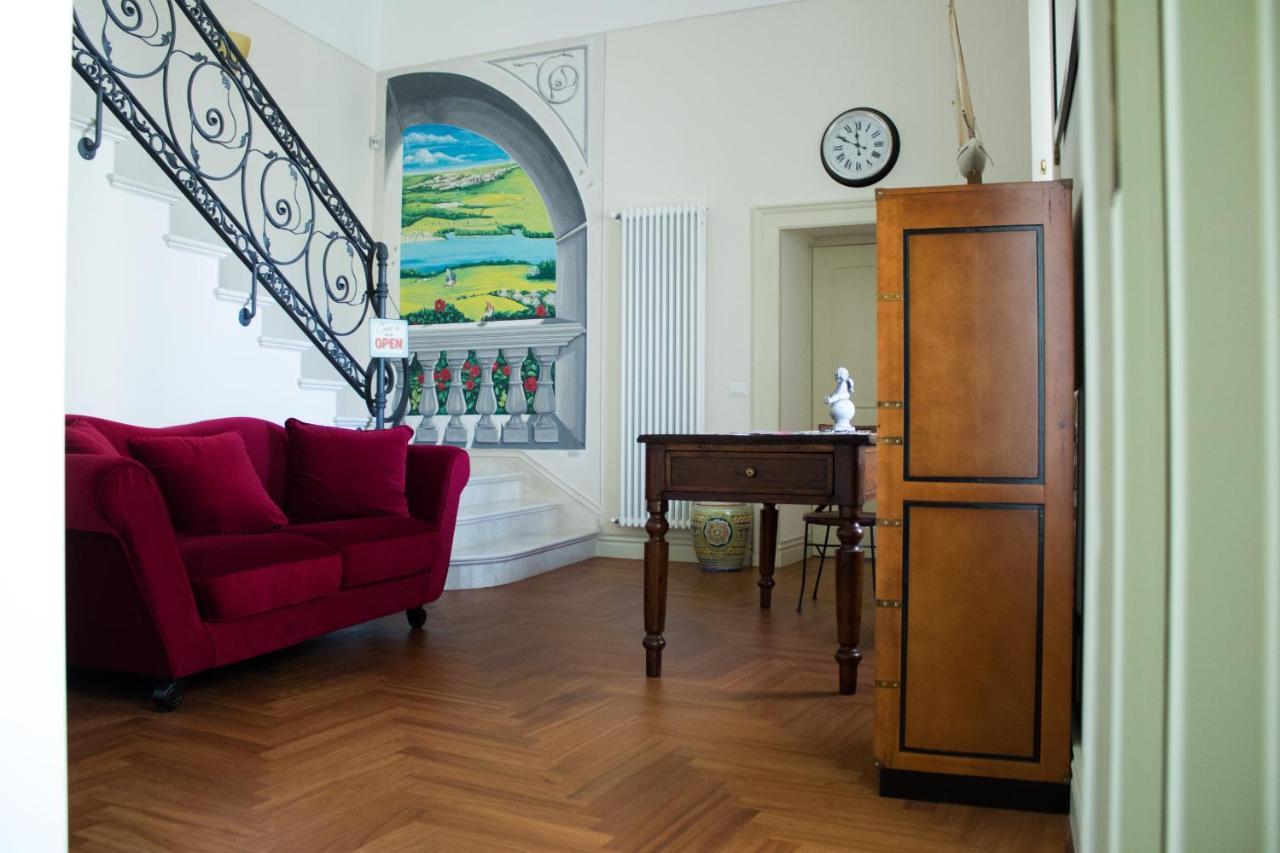 Bed and Breakfast Residenza Delle Grazie Miglionico Экстерьер фото