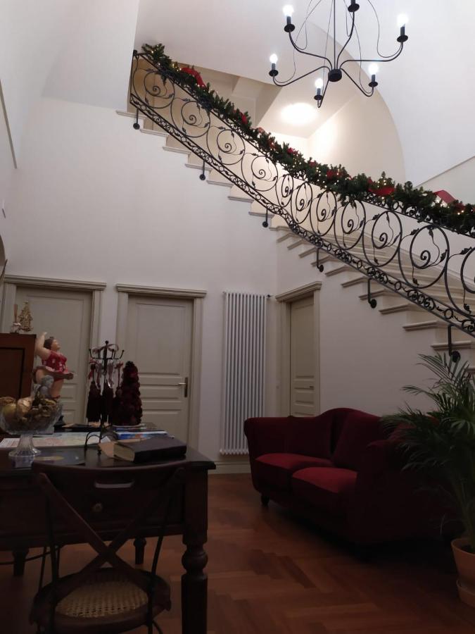 Bed and Breakfast Residenza Delle Grazie Miglionico Экстерьер фото