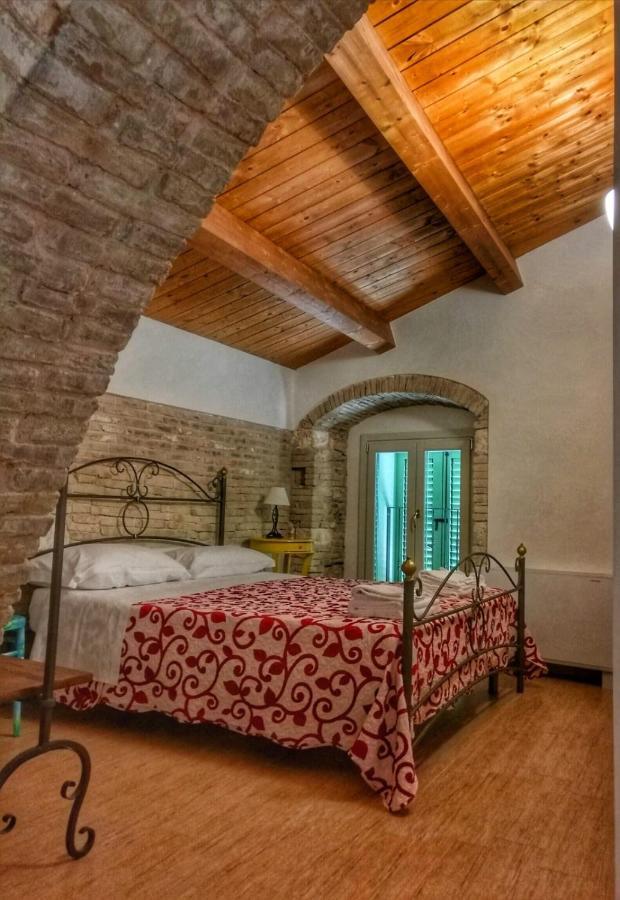 Bed and Breakfast Residenza Delle Grazie Miglionico Экстерьер фото