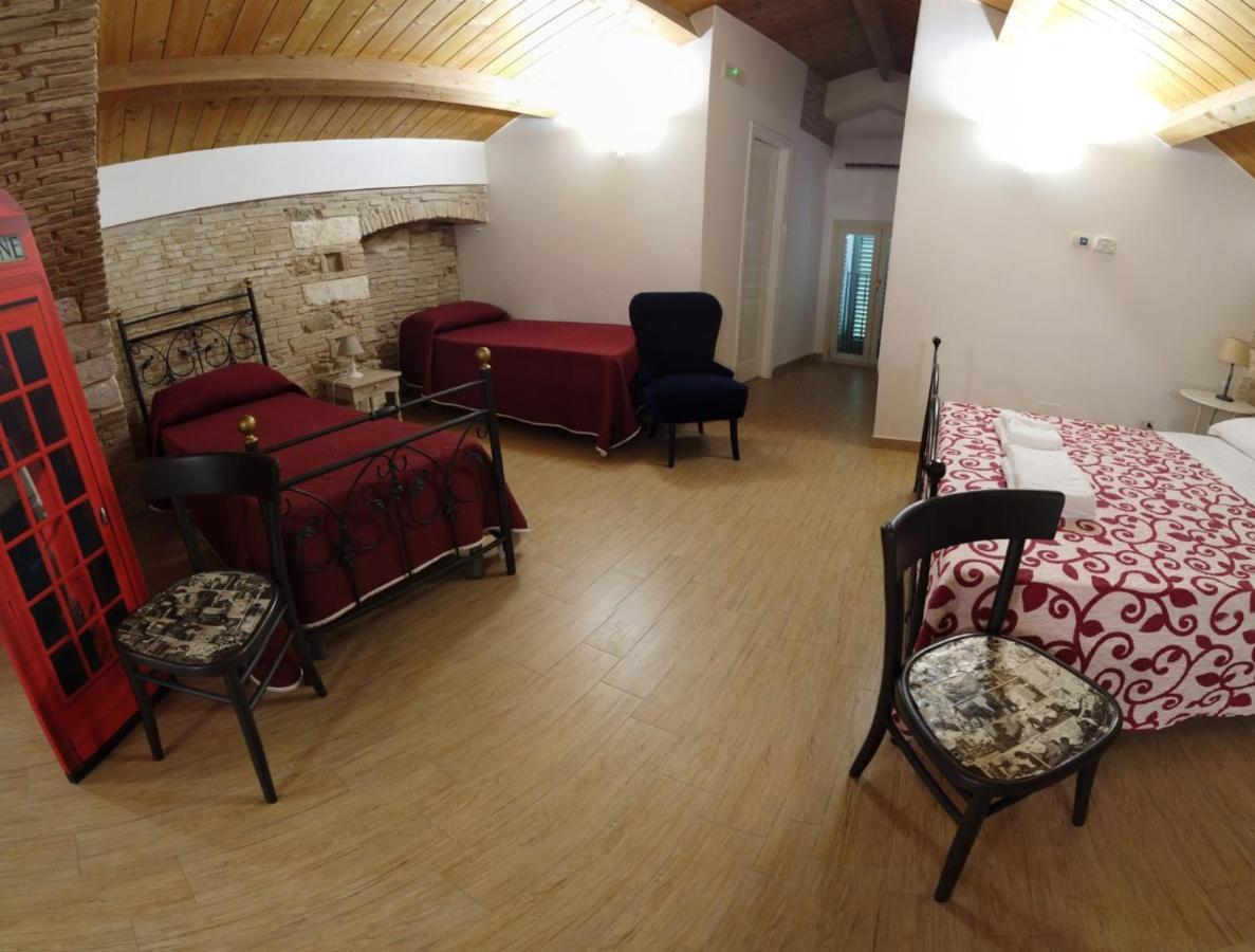 Bed and Breakfast Residenza Delle Grazie Miglionico Экстерьер фото