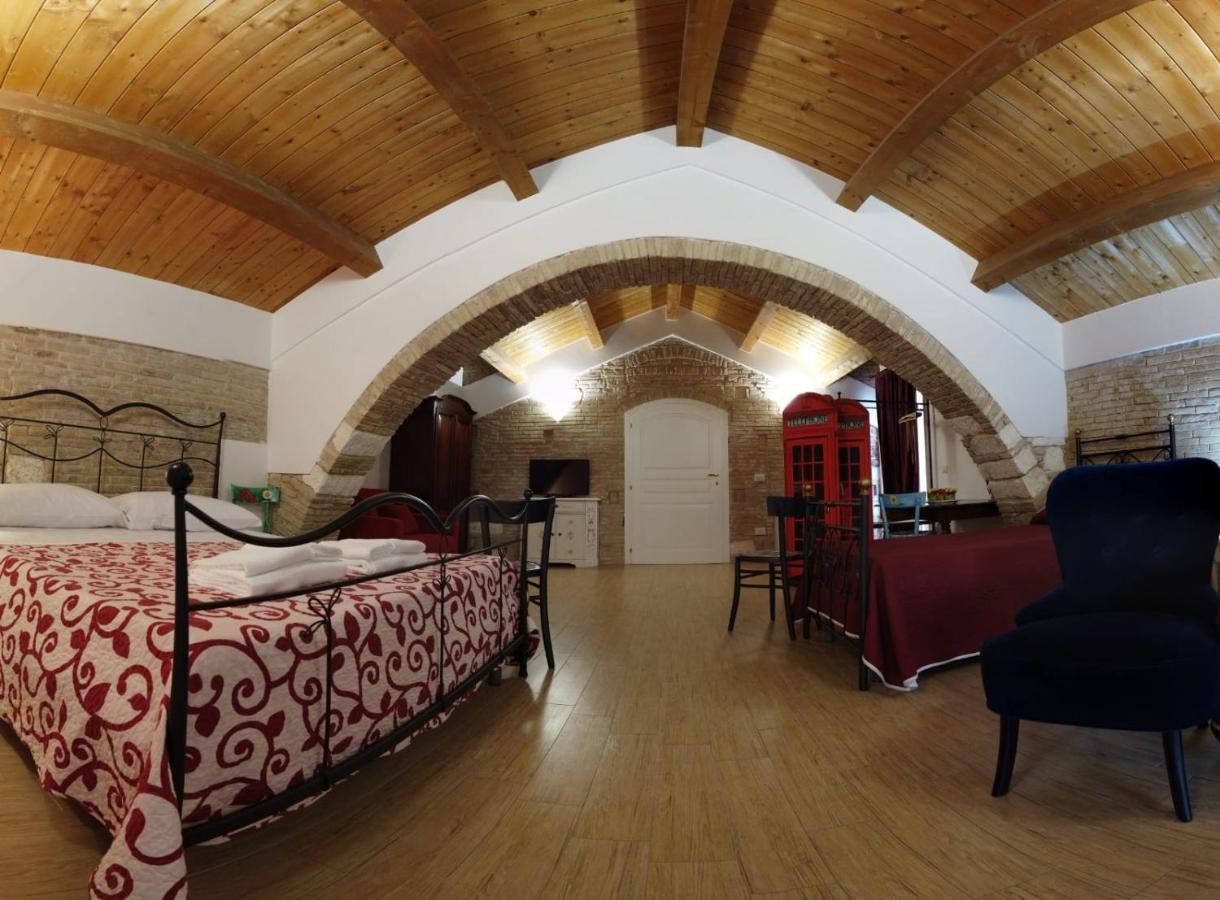 Bed and Breakfast Residenza Delle Grazie Miglionico Экстерьер фото