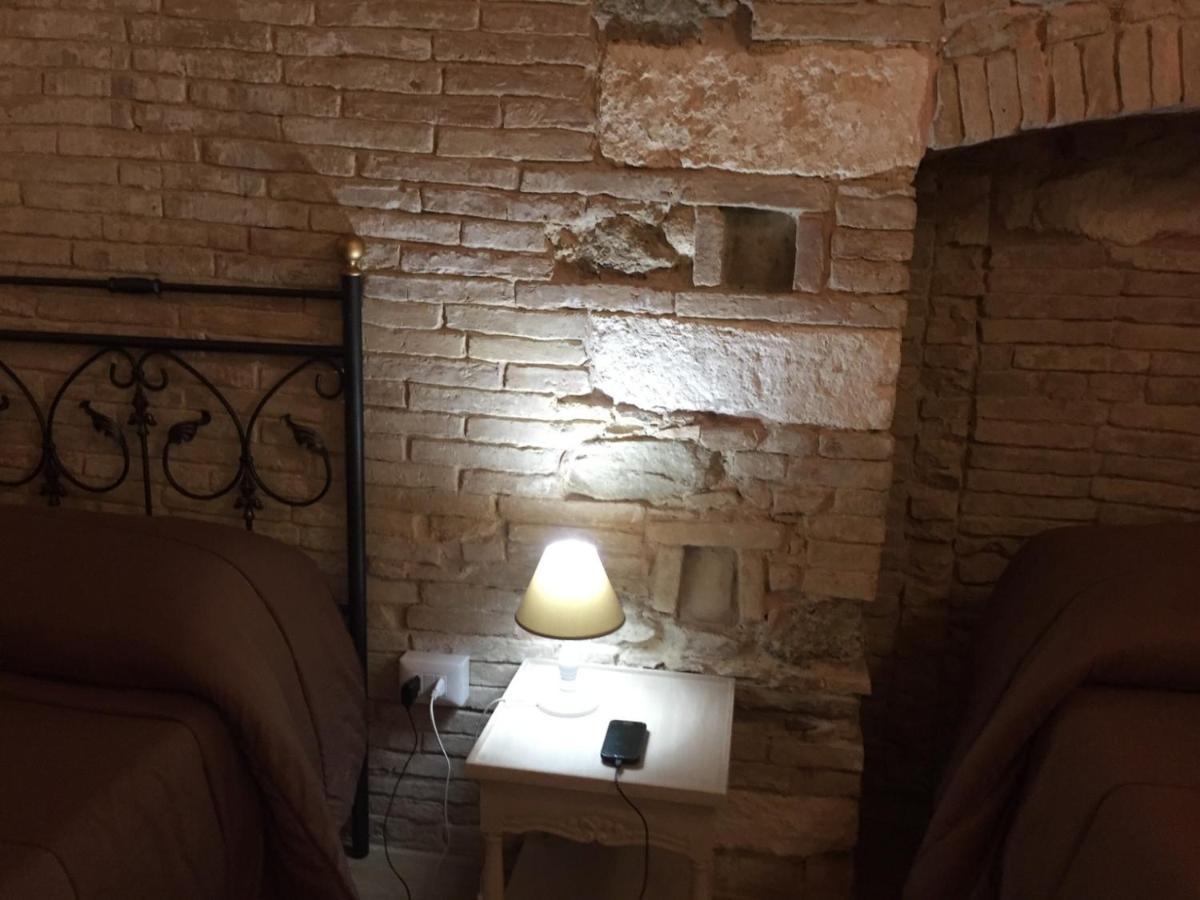 Bed and Breakfast Residenza Delle Grazie Miglionico Экстерьер фото