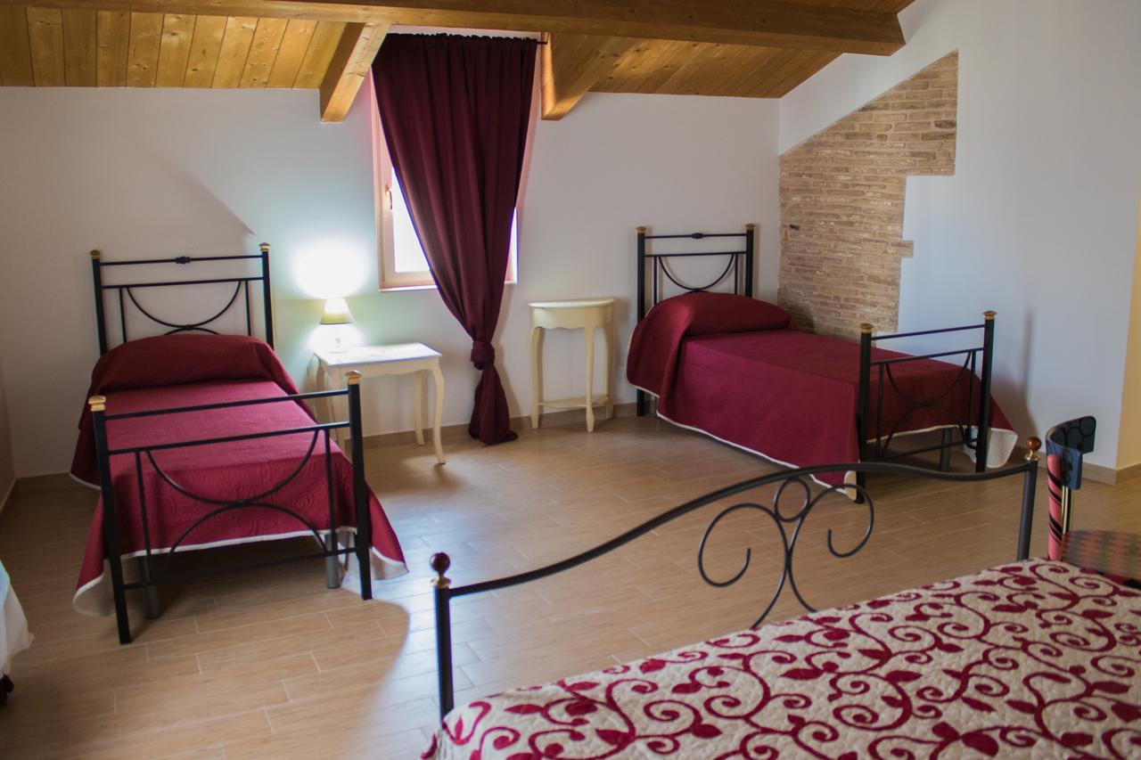 Bed and Breakfast Residenza Delle Grazie Miglionico Экстерьер фото