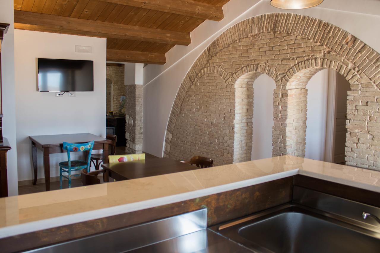 Bed and Breakfast Residenza Delle Grazie Miglionico Экстерьер фото