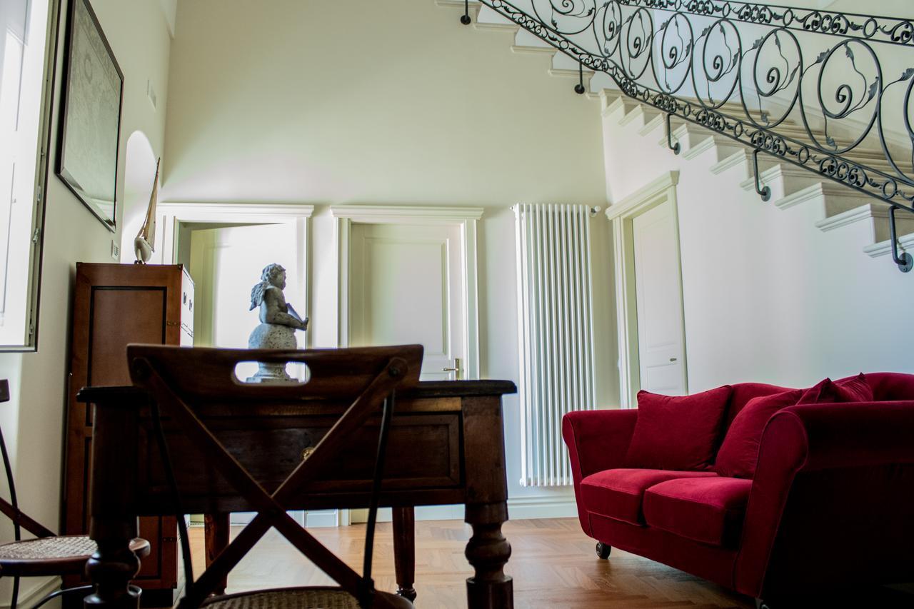Bed and Breakfast Residenza Delle Grazie Miglionico Экстерьер фото